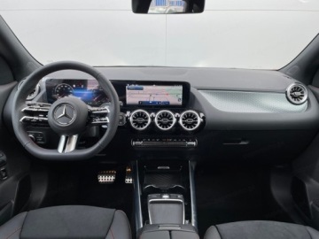 Mercedes GLA II Off-roader Facelifting 1.3 200 163KM 2025 MERCEDES-BENZ GLA 200 AMG Line Suv 1.3 (163KM) 2025, zdjęcie 5