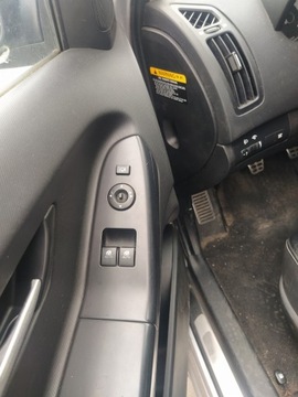 KIA PRO CEED I 3D 06- LEVÝ PANEL ŘÍZENÍ SKEL REGULACE ZRCÁTKO