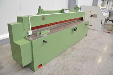 ГИЛЬОТИНА ДЛЯ ОБРАБОТКИ ШПОНА - 3100мм