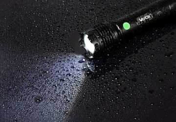 MOCNA LATARKA TAKTYCZA LED XHP50 USB-C ZOOM VAYOX