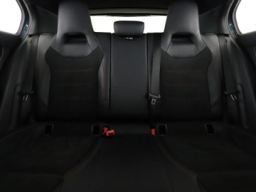 Mercedes Klasa A W177/V177 2019 Mercedes A 180 FV23% AMG Line automat navi kamera, zdjęcie 17