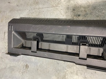 ЗАДНЯЯ КРЫШКА РЕМНЯ БАГАЖНИКА POLO 6R 6C 6R6863485