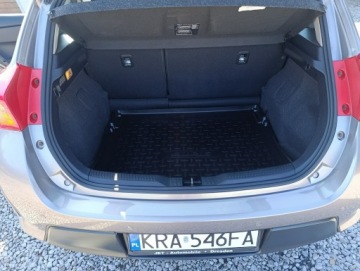 Toyota Auris II Hatchback 5d Dual VVT-i 100 99KM 2013 Toyota Auris Bezwypadkowa, tylko 17000 km, zdjęcie 21