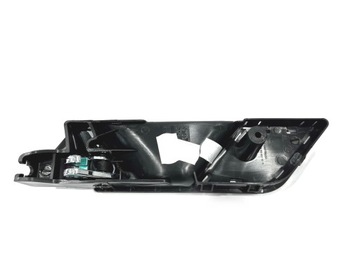 РУЧКА ВНУТРЕННЯЯ ЗАДНЯЯ ПРАВАЯ SKODA FABIA III 3