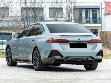 BMW Seria 5 G90-91 Touring 2.0 520d 197KM 2025 BMW Seria 5 520d xDrive Sport Sedan 2.0 (197KM) 2025, zdjęcie 1