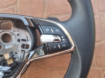 КОЖАНЫЙ РУЛЬ SKODA OCTAVIA IV С ПОДКЛАДКОЙ