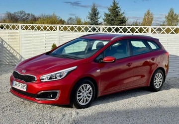 Kia Ceed II Kombi Facelifting 1.6 GDI 135KM 2016 Kia Ceed Kia Ceed Ceex27d 1.6 GDI L Business Line DCT 1.6 Benzyna 135KM