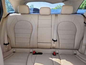 Mercedes GLC C254/X254 2022 Mercedes-Benz GLC 300 4matic 2022 2.0 Benzyna 255KM, zdjęcie 11