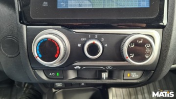 Honda Jazz IV Mikrovan Facelifting 1.5 i-VTEC 130KM 2018 Honda Jazz 1.5 BENZ manual 131KM Navi czujniki 100 bezwypadek 1.5 Benzyna, zdjęcie 15