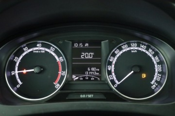 Skoda Rapid II Liftback Facelifting 1.0 TSI 95KM 2017 Skoda Rapid Spaceback 1.0 TSI, Salon Polska, zdjęcie 7