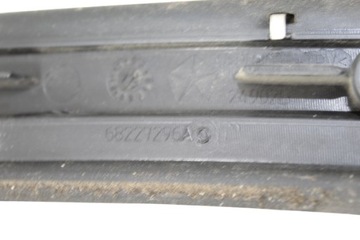 PACIFICA 17- ХРОМИРОВАННАЯ НАКЛАДКА НА РАМКУ, ЗАДНИЕ ПРАВЫЕ СТЕКЛА