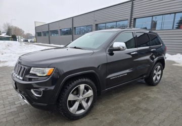Jeep Grand Cherokee IV Terenowy Facelifting 3.6 V6 286KM 2015 Jeep Grand Cherokee Jeep Grand Cherokee 3.6 V6 Overland EU6 3.6 Benzyna, zdjęcie 2
