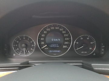 Mercedes Klasa E W211 Kombi S211 3.0 V6 (280 CDI) 190KM 2006 Mercedes E 280 3.0 V6CDI190KM Klimatronic Tempomat, zdjęcie 12