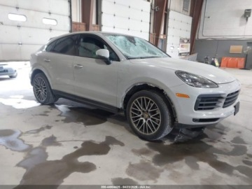 Porsche Cayenne III 2023 Porsche Cayenne Coupe Platinum Edition 2023 3.0 Benzyna 335KM, zdjęcie 6