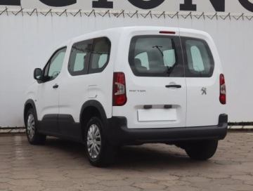 Peugeot Rifter Standard 1.5 BlueHDI 102KM 2021 Peugeot Rifter 1.5 BlueHDi, Salon Polska, VAT 23%, zdjęcie 3