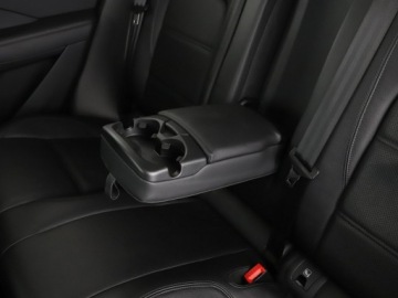Jaguar E-Pace SUV 2.0 i4P 200KM 2018 Jaguar E-Pace 4x4, automat, navi, kamera, skóra,, zdjęcie 39