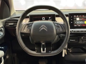 Citroen C4 Cactus Crossover Facelifting 1.2 PureTech 110KM 2018 Citroen C4 Cactus Polski Salon Podgrzewane fotele, zdjęcie 26