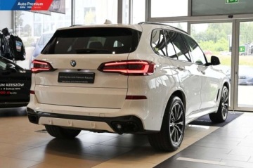 BMW X5 G05 SUV 2.0 25d 231KM 2021 BMW X5 xDrive25dFV23M Pakiet sportowyLED Fog LightAdaptacyjne podwozie M, zdjęcie 16