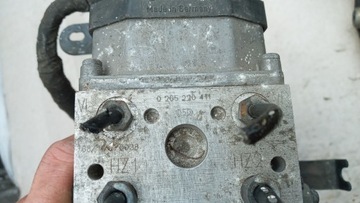 НАСОС АБС A4 B5 B6 A6 C5 PASSAT 2.4 2.8 8E0614111C