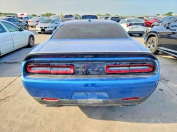 Dodge Challenger III 2021 Dodge Challenger RT Scat Pack 2021 6.4 Benzyna 485KM, zdjęcie 2