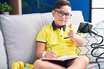 РУЧКА, ПОДСТАВКА ДЛЯ ТЕЛЕФОНА, КАМЕРА, ДЕРЖАТЕЛЬ НА ШЕЮ, СТОЛ, ВЕРХНЯЯ ЧАСТЬ ВЕБ-САЙТА