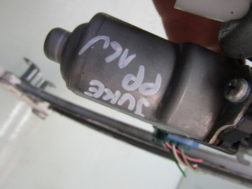 JUKE 16R ZVEDÁK OKNO PRAVÝ PŘEDNÍ