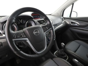 Opel Mokka I SUV 1.4 Turbo ECOTEC 140KM 2016 Opel Mokka navi klima auto szyberdach półskóra, zdjęcie 13