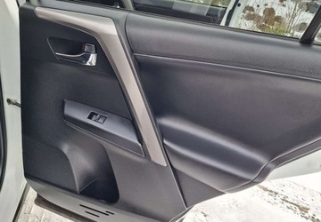 Toyota RAV4 IV MPV Facelifting 2.5 Hybrid 197KM 2018 Toyota RAV4 Toyota RAV4 2.5 Hybryda 197KM, zdjęcie 27