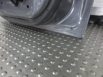 HUMMER H3 DVEŘE ZADNÍ