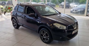 Nissan Qashqai I Crossover Facelifting  1.5 dCi 110KM 2013 Nissan Qashqai 1.5 dCi 110KM Panoramadach Kamera cofania 1.5 Diesel 110KM, zdjęcie 3