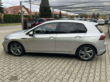 Volkswagen Golf VIII Variant 1.5 eTSI 150KM 2021 Volkswagen Golf 1.5 TSi DSG R-Line, zdjęcie 10