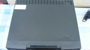 Видеомагнитофон PHILIPS VR833/02