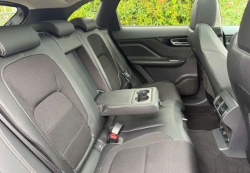 Jaguar F-Pace SUV 2.0 i4D 180KM 2018 Jaguar F-Pace Jaguar F-Pace 2.0 i4D AWD R-Sport 2.0 Diesel 180KM, zdjęcie 32