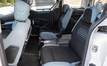 Citroen Berlingo II Van Long Facelifting 1.6 HDi 92KM 2013 Citroen Berlingo Do Przewozu Osob Niepelnosprawnych Z winda Pefron Vat, zdjęcie 20