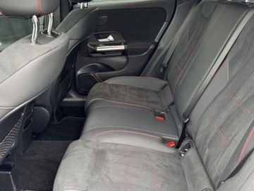 Mercedes GLA II Off-roader Facelifting 2.0 200d 150KM 2025 MERCEDES-BENZ GLA 200 d AMG Line Suv 2.0 (150KM) 2025, zdjęcie 13