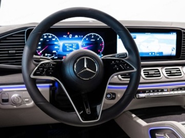 Mercedes GLE V167 SUV Facelifting 2.0 300d 269KM 2025 MERCEDES-BENZ GLE 300 d 4-Matic AMG Line 2.0 (269KM) 2025, zdjęcie 5