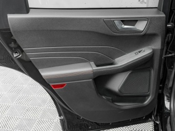 Ford Kuga III SUV 1.5 EcoBoost 150KM 2022 Ford Kuga GD3F353#1.5 EcoBoost FWD Titanium, zdjęcie 21