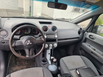 KOKPIT KONZOLA DESKA ROZDĚLOVAČE ULOŽENÍ AIRBAG PÁSY MITSUBISHI COLT VI