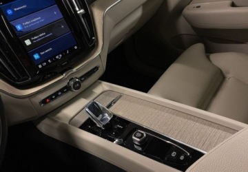 Volvo XC60 II 2022 Volvo XC 60 VAT 23 Bright Plus 2.0 B4 mHEV 197KM automat 2022 r., salon PL, zdjęcie 34