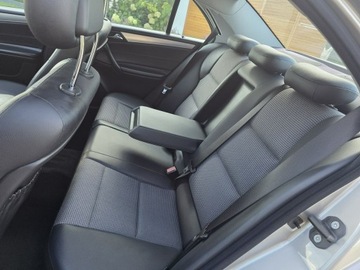 Mercedes Klasa C W203 Sedan W203 1.8 (C 180 Kompressor) 143KM 2004 Mercedes C 180 śliczny *AVANTGARDE* automat, zdjęcie 15