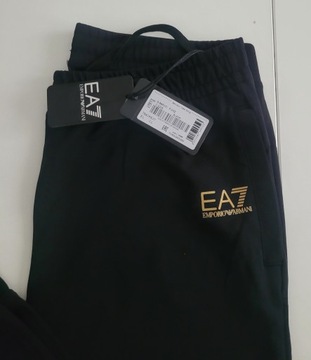 Dres kompletny EMPORIO ARMANI 42 XL logo NOWY