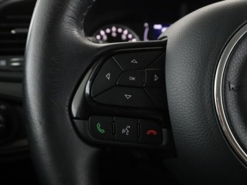 Jeep Renegade SUV Facelifting 1.0 GSE T3 Turbo 120KM 2020 Jeep Renegade klima auto navi czujniki parkowania, zdjęcie 30