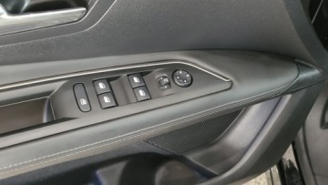 Peugeot 3008 II Crossover 2.0 BlueHDi 150KM 2018 Peugeot 3008 3008 hdi 2.0 150KM 1 wlasciciel Bezwypadkowy MOZLIWA ZAMIANA, zdjęcie 24