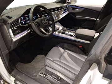 Audi Q8 SUV 3.0 45 TDI 231KM 2025 Audi Q8 Hak Head Up Pakiet Asystentow 3.0 Diesel 231KM, zdjęcie 11
