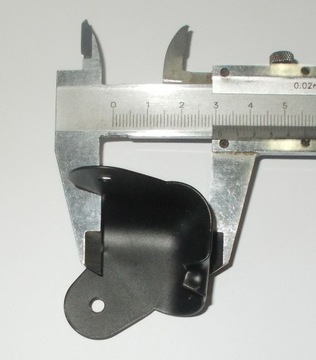 Уголок для динамиков на металлическую колонку, 4 шт.