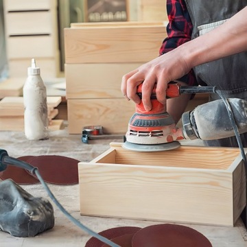 ШЛИФОВАЛЬНЫЙ ДИСК + НАБОР 5 ШЛИФОВАЛЬНОЙ БУМАГИ 150 ММ