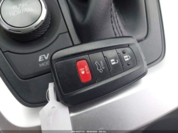 Toyota RAV4 V 2020 Toyota RAV4 2020 TOYOTA RAV4 HYBRID LIMITED 2.5 Hybryda 176KM, zdjęcie 10