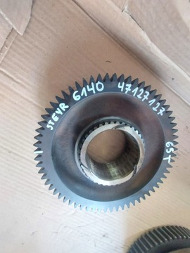 KOŁO ZĘBATE 65T 47127127 STEYR 6140 2012R