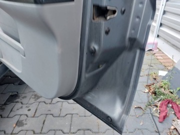 DVEŘE KOMPLETNÍ PRAVÝ PŘEDNÍ CHEVROLET EQUINOX I WA232M