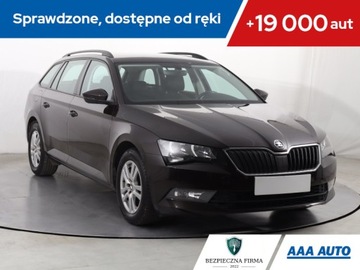 Skoda Superb III Kombi 1.8 TSI 180KM 2017 Skoda Superb 1.8 TSI, Salon Polska, Serwis ASO